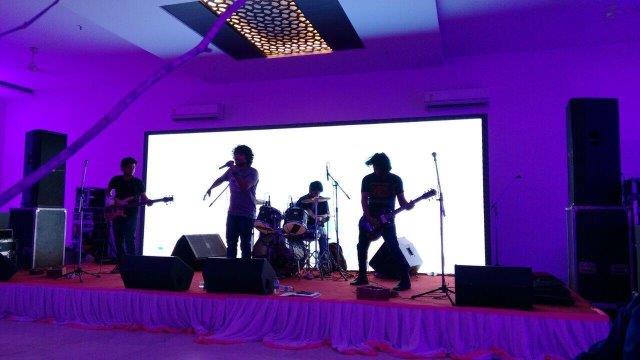 famous live band udaipur